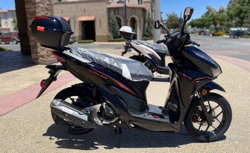2022 Vitacci Clash Scooter 200cc EFI