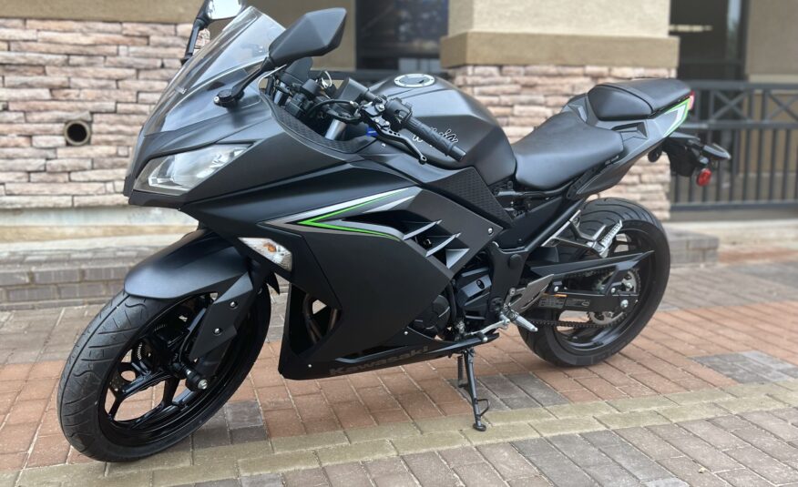 Kawasaki EX300BHF Ninja 300 ABS